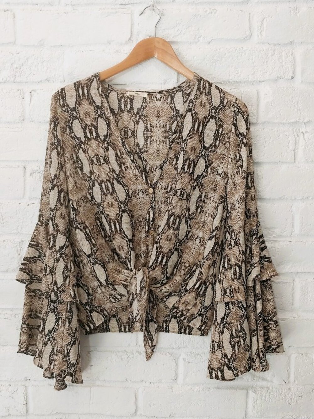 Hummingbird Snakeskin Animal Print Top Womens M 6 Brown Bell Sleeve Front Tie